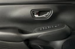 Honda HR-V LX 2WD CVT 2026 — side view