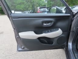 Honda HR-V LX AWD CVT 2027 — side view