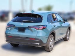 Honda HR-V LX AWD CVT 2027 — side view