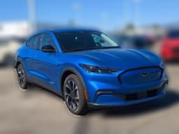 Ford Mustang Mach-E Select RWD 2026 — side view