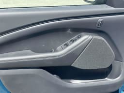 Ford Mustang Mach-E Select RWD 2026 — side view