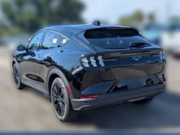 Ford Mustang Mach-E Select RWD 2026 — side view