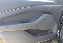 Ford Mustang Mach-E Select RWD 2026 — side view