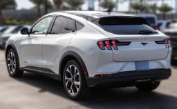 Ford Mustang Mach-E Select RWD 2026 — side view
