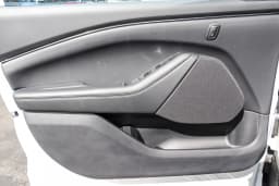Ford Mustang Mach-E Select RWD 2026 — side view