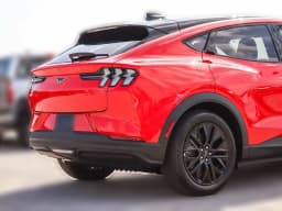 Ford Mustang Mach-E Select RWD 2026 — side view