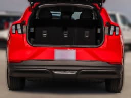 Ford Mustang Mach-E Select RWD 2026 — side view