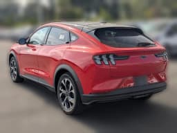Ford Mustang Mach-E Select RWD 2026 — side view
