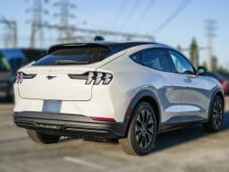 Ford Mustang Mach-E Select RWD 2026 — side view
