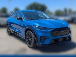 Ford Mustang Mach-E Premium RWD 2026 — side view