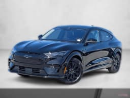 Ford Mustang Mach-E Premium AWD 2026 — side view