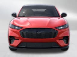 Ford Mustang Mach-E Premium AWD 2026 — side view