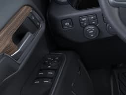 Chevrolet Silverado 1500 LT Trail Boss 4WD Crew Cab 147" 2026 — side view
