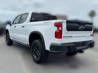 Chevrolet Silverado 1500 ZR2 4WD Crew Cab 147" Chevrolet Silverado 1500 ZR2 4WD Crew Cab 147"