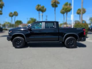 Chevrolet Silverado 1500 ZR2 4WD Crew Cab 147" Chevrolet Silverado 1500 ZR2 4WD Crew Cab 147"