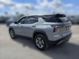 Chevrolet Equinox FWD LT 4dr 2027 — side view