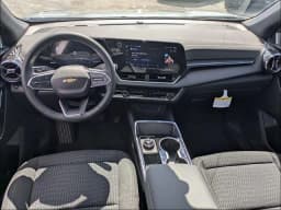 Chevrolet Equinox FWD LT 4dr 2027 — side view