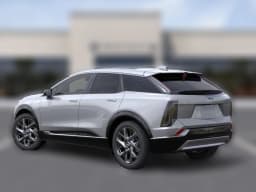 Cadillac OPTIQ Luxury 4dr 2027 — side view