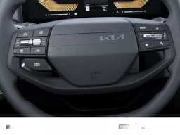 Kia K4 LXS Sedan 2026 — side view