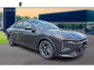 Kia K4 LXS Sedan Kia K4 LXS Sedan