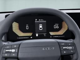 Kia K4 LXS Sedan 2026 — side view