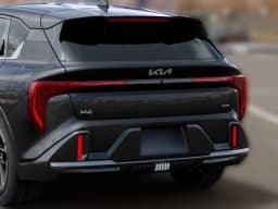 Kia K4 Hatchback GT-Line FWD 2026 — side view