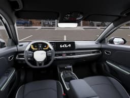 Kia K4 Hatchback GT-Line FWD 2026 — side view
