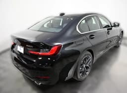 BMW 3 Series 330i NA xDrive Sedan 2026 — side view
