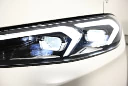 BMW 3 Series 330i NA xDrive Sedan 2026 — side view