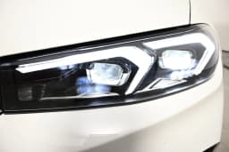 BMW 3 Series 330i NA xDrive Sedan 2026 — side view