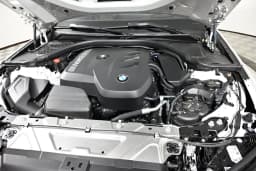 BMW 3 Series 330i NA xDrive Sedan 2026 — side view