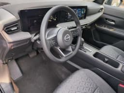 Nissan Kicks SV AWD 2026 — side view