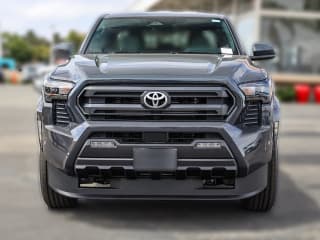 Toyota Tacoma 2WD SR5 Double Cab 6' Bed AT (Natl) Toyota Tacoma 2WD SR5 Double Cab 6' Bed AT (Natl)