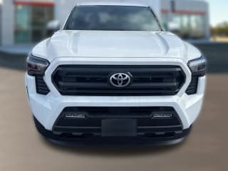 Toyota Tacoma 2WD SR5 Double Cab 6' Bed AT (Natl) Toyota Tacoma 2WD SR5 Double Cab 6' Bed AT (Natl)