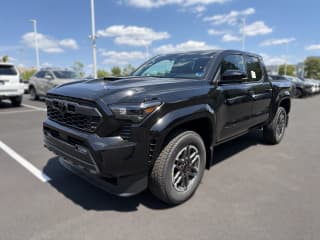 Toyota Tacoma 4WD TRD Sport Double Cab 5' Bed AT (Natl) Toyota Tacoma 4WD TRD Sport Double Cab 5' Bed AT (Natl)