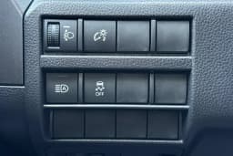 Toyota Tacoma 4WD SR5 Double Cab 6' Bed AT (Natl) 2026 — side view