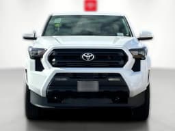 Toyota Tacoma 4WD SR5 Double Cab 5' Bed AT (Natl) 2026 — side view