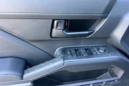 Toyota Tacoma 4WD SR5 Double Cab 5' Bed AT (Natl) 2026 — side view