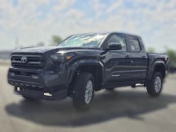 Toyota Tacoma 4WD SR5 Double Cab 5' Bed AT (Natl) 2026 — side view