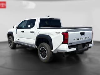 Toyota Tacoma 4WD TRD Off Road Double Cab 6' Bed AT (Natl) Toyota Tacoma 4WD TRD Off Road Double Cab 6' Bed AT (Natl)