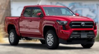 Toyota Tacoma 2WD SR5 Double Cab 5' Bed AT (Natl) Toyota Tacoma 2WD SR5 Double Cab 5' Bed AT (Natl)