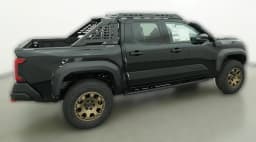 Toyota Tacoma 4WD Trailhunter Hybrid Double Cab 5' Bed AT (Natl) 2026 — side view