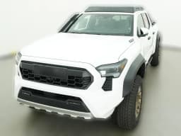 Toyota Tacoma 4WD Trailhunter Hybrid Double Cab 5' Bed AT (Natl) 2026 — side view