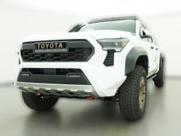 Toyota Tacoma 4WD Trailhunter Hybrid Double Cab 5' Bed AT (Natl) 2026 — side view