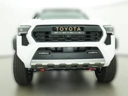 Toyota Tacoma 4WD Trailhunter Hybrid Double Cab 5' Bed AT (Natl) 2026 — side view