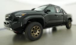 Toyota Tacoma 4WD Trailhunter Hybrid Double Cab 6' Bed AT (Natl) 2026 — side view