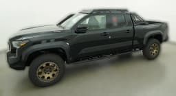 Toyota Tacoma 4WD Trailhunter Hybrid Double Cab 6' Bed AT (Natl) 2026 — side view