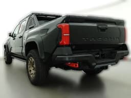 Toyota Tacoma 4WD Trailhunter Hybrid Double Cab 6' Bed AT (Natl) 2026 — side view