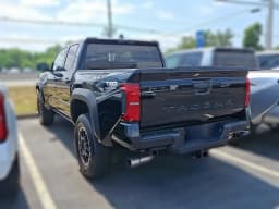 Toyota Tacoma 4WD TRD Off Road Hybrid Double Cab 5' Bed AT (Natl) 2026 — side view
