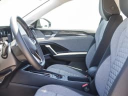 Volkswagen Tiguan S 2.0T 4MOTION 2025 — side view